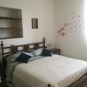 casa-elena-la-spezia.hotelitalianriviera.com/