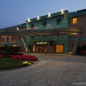 **** מלון Crowne Plaza Milan - Malpensa Airport By Ihg איטליה