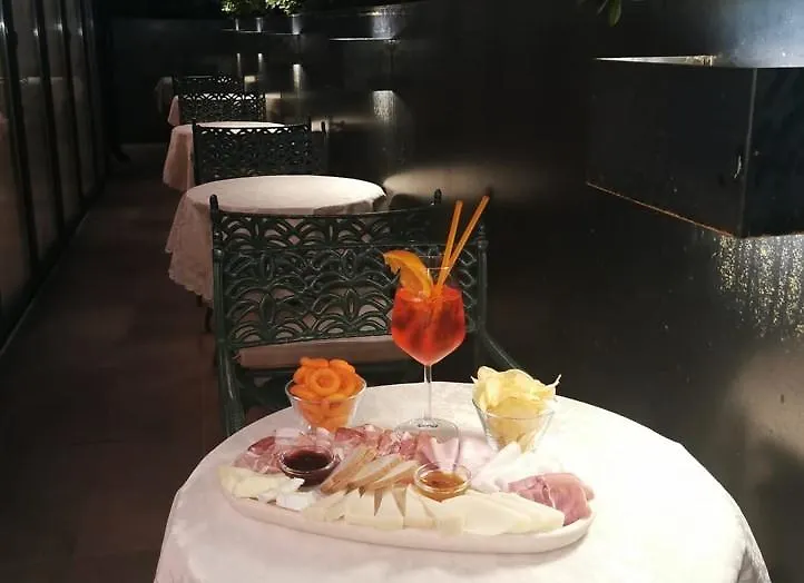 Hotel Palladium Palace Roma 4*,  İtalya